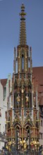 The 19 metre high Schöne Brunnen fountain on the main market square is a copy made of shell