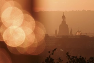 View of the Church of Our Lady Dresden, Autumn, Dresden, Saxony, Germany, Europe