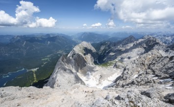 Panorama, rocky steep mountain landscape, mountain panorama from the summit of the Zugspitze, view