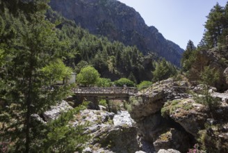 Bridge on the hiking trail through the Samaria Gorge, south coast, Crete, Greece, Europe