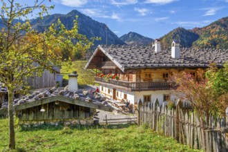 Markus Wasmeier Farm Museum in autumn, Schliersee, Mangfall mountains, Upper Bavaria, Bavaria,