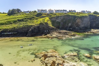 Port Gaverne Beach near Port Isaac, Cornwall, England, Great Britain