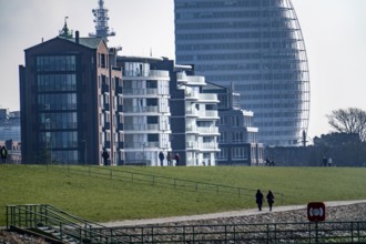 New residential buildings, flats between Viertal Neuer Hafen, on Lohmannstraße and Weserdeich,