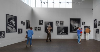 Shrimpers' portraits by photographer Stephan Vanfleteren at NAVIGO Visserijmuseum, fishery museum