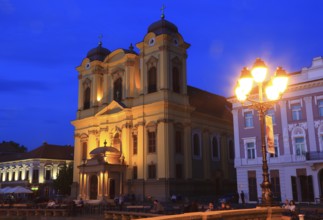 Banat, Timisoara, Timisoara, Old Town, Catholic Cathedral at Piata Unirii, Unification Square,