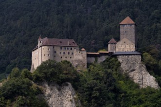 Tyrol Castle, Dorf Tyrol, Tirolo, South Tyrol, Autonomous Province of Bolzano, Italy, Europe