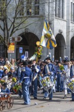 Parade of historically costumed guild members, drummers with flag, Guild of the Three Kings,