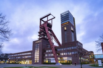 Nordstern colliery at dusk, Gelsenkirchen, North Rhine-Westphalia, Germany, Europe