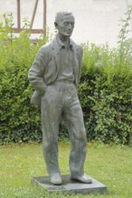 Sculpture Hermann Hesse, monument, bronze, standing, Gaienhofen, Untersee, Lake Constance, Lake