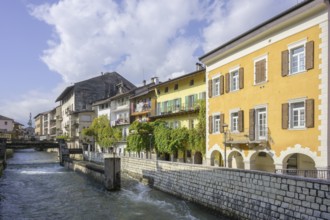 River Brenta and houses with arcades, Borgo Valsugana, Trentino, Italy, Europe