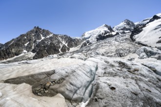 High alpine glaciated mountain landscape, La Jonction, Glacier des Bossons meets Glacier de