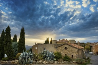 Tourtour, Sunset, Département Var, Region Provence-Alpes-Côte d'Azur, South of France, France,