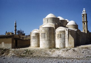 Kirche der Apostel Barnabas und Hilarion aus byzantinischer Zeit, Agii Varnavas und Ilarionas,