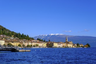 Lungolago, lakeside promenade, Salo, Lake Garda, Lago di Garda, Lombardy, Italy, Europe