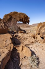 Lion's Mouth rock formation, Twyfelfontein, desert landscape, Kunene, Namibia, Africa