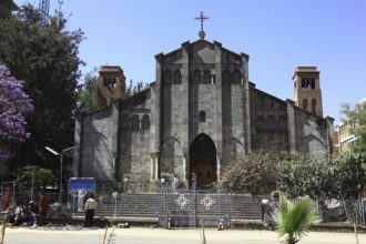 Addis Ababa, in the city centre, street scene in front of a church, Ethiopia, Africa