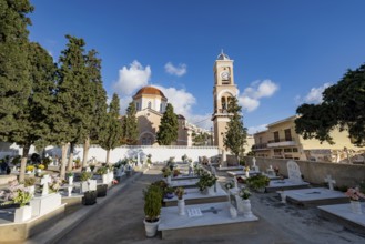 Cemetery and Greek Orthodox church Agioi Taxiarches, Ermoupoli, Syros, Cyclades, Greece, Europe