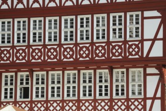 Half-timbered with window row from restaurant Schwarzer Stern, row, window row, series, brown,