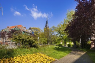 Coswig, Wettinplatz and Peter-Pauls-Church