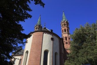 Old Town of Würzburg, St. Kilians Cathedral, Absis and the South Tower, Würzburg, Lower Franconia,