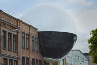 The Oscar Niemeyer Sphere was completed at the end of June 2020 as a factory canteen on the site of