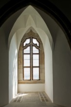 Meissen Albrechtsburg Gothic curtain wall window. Albrechtsburg Castle welcomes its guests for the