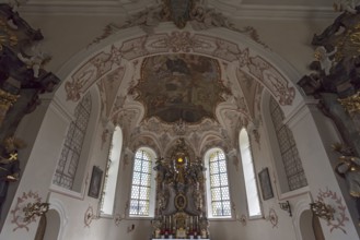 High altar in rococo style, St. Leonard, built 1726, Pfronten (Ostallgäu), Bavaria, Germany, Europe