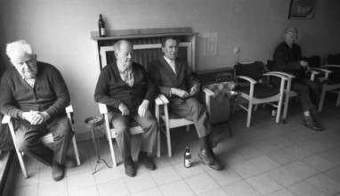 Resident and operation of an old people's home of the AWO (Arbeiterwohlfahrt) on 07.03.1980 in