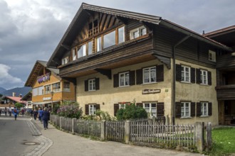 Old wooden house with shingles, Oberstdorf, Oberallgäu, Allgäu, Swabia, Bavaria, Germany, Europe