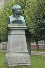 Goethe Monument, Université Campus Centre, Bust, Sculpture, Johann Wolfgang von Goethe, University,