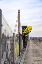 Dismantling, demolition of the old A1 bridge near Leverkusen, noise barriers, next to it the new