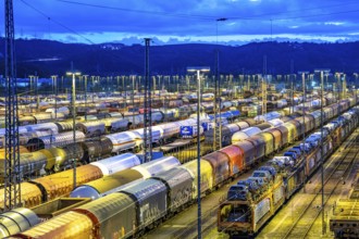 The Hagen-Vorhalle marshalling yard, one of the 9 largest in Germany, is located on the