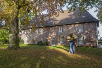 Neuenburg Castle, side view, Neuenhaus municipality of Zetel, Friesland, Lower Saxony, Germany,