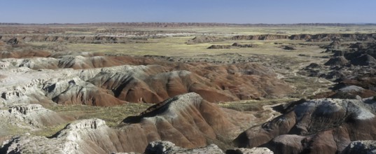 Badlands of the Painted Desert and Petrified Forest National Park, Arizona, USA, North America