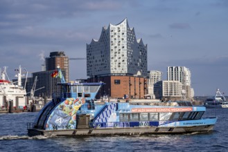 Hadag harbour ferry, Elbe Philharmonic Hall, on the Elbe, Hamburg, Germany, Europe