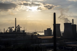 Hüttenwerke Krupp-Mannesmann, HKM in Duisburg-Hüttenheim, coking plant and 2 blast furnaces,