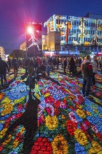 Essen Light Festival, in the city centre, light art on Kennedyplatz, the Berlin artist Daniel