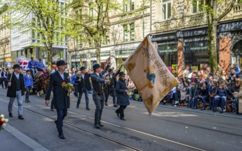 Parade of historically costumed guildsmen, guest canton Schwyz, Sechseläuten or Sächsilüüte, Zurich