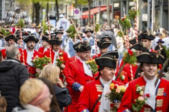 Parade of historically costumed guildsmen, Sechseläuten or Sächsilüüte, Zurich Spring Festival,