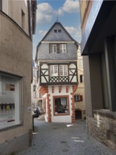 Lace cottage, old town centre on the market square, Bernkastel, Moselle, Rhineland-Palatinate,