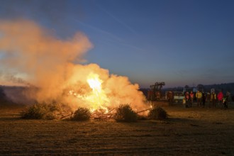 Dunning fire at a rally of farmers and farmers because of the federal government's plans to cut