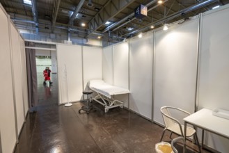 Vaccination booth, medical equipment, during the test run in the vaccination centre for corona