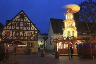 Christmas market in Forchheim, Upper Franconia, Bavaria, Germany, Europe