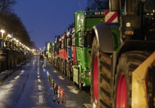 Thousands of farmers demonstrate with their tractors and logistics companies against the planned