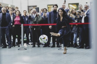 Annalena Bärbock (Alliance 90/The Greens), Federal Foreign Minister, photographed at the kick-off