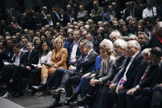 Julia Klöckner, Federal Treasurer of the CDU, recorded at the event, Wir hören zu | Gipfel der