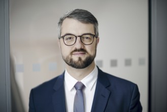 Wolf Heinrich Reuter, State Secretary at the Federal Ministry of Finance, poses for a photo.