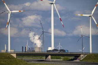 RWE Windpark Jüchen A44n, Garzweiler wind farm, at the Garzweiler opencast lignite mine, on the A44