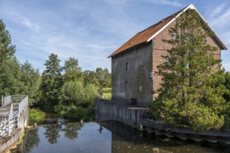 Alfers Mühle, dam and former watermill on the Berkel, Gescher, Münsterland, North Rhine-Westphalia,