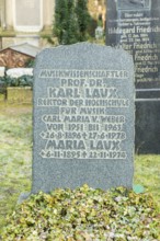 The Trinitatisfriedhof cemetery in Dresden's Johannstadt district is one of the city's burial